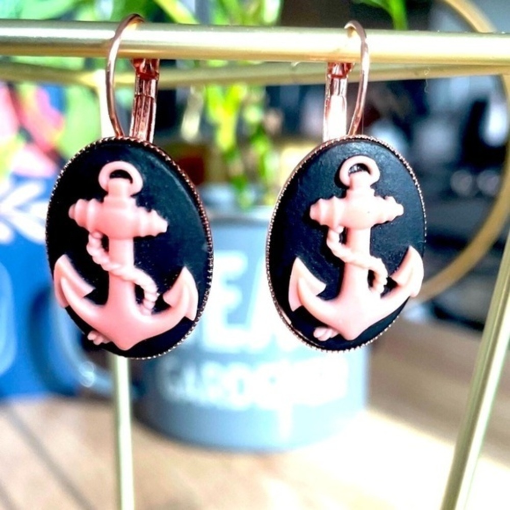 Black and Pink Anchor Cameo Rose Gold Color Lever Back Handmade Earrings, Unworn
